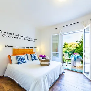 Le Maschere Bed & Breakfast Santa Teresa Gallura