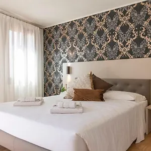 Grifoni Boutique Venecia